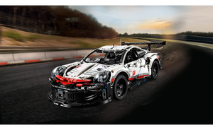 LEGO Technic Porsche 911 RSR