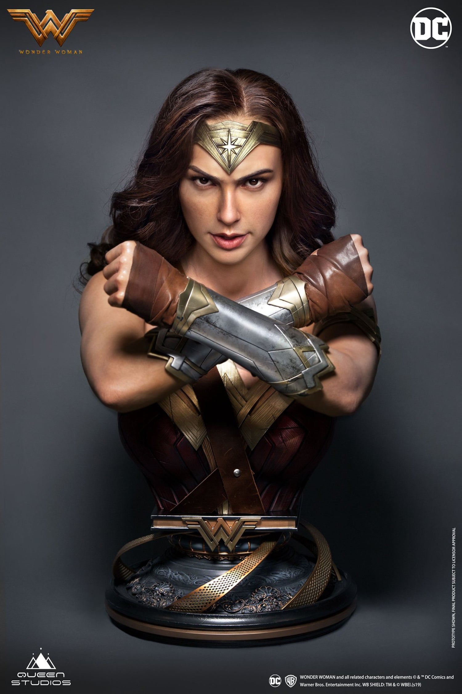 Wonder Woman Collectible Statue/Bust by ZeZ Studios