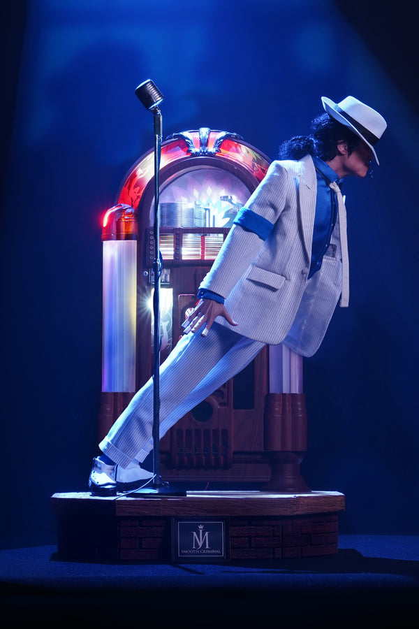 Michael Jackson Smooth Criminal (Deluxe)