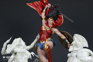 Wonder Woman Courage (Marble)