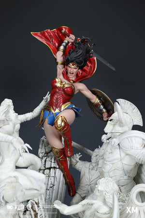 Wonder Woman Courage (Marble)