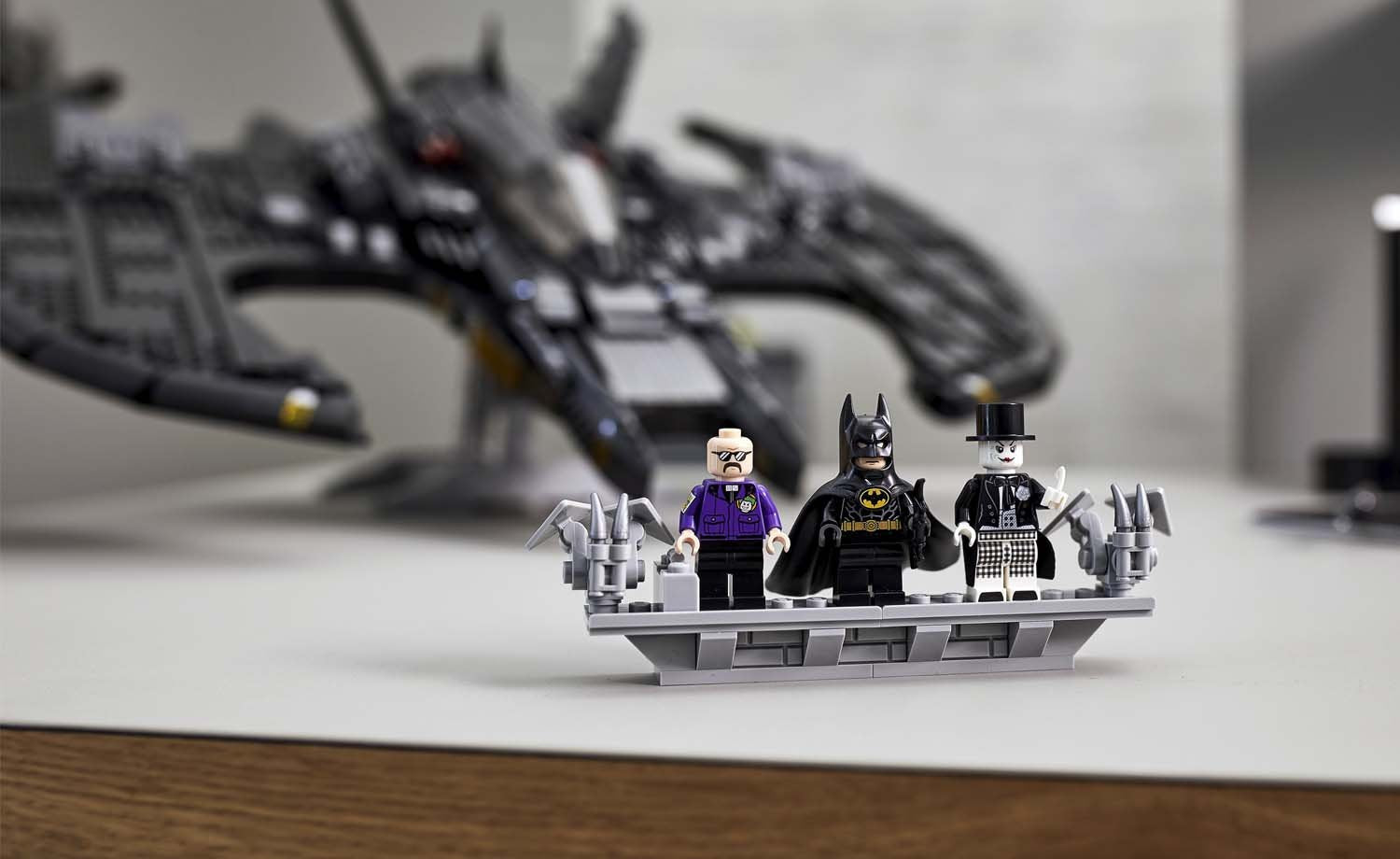 LEGO DC 1989 Batwing