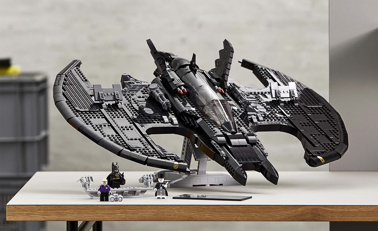 LEGO DC 1989 Batwing