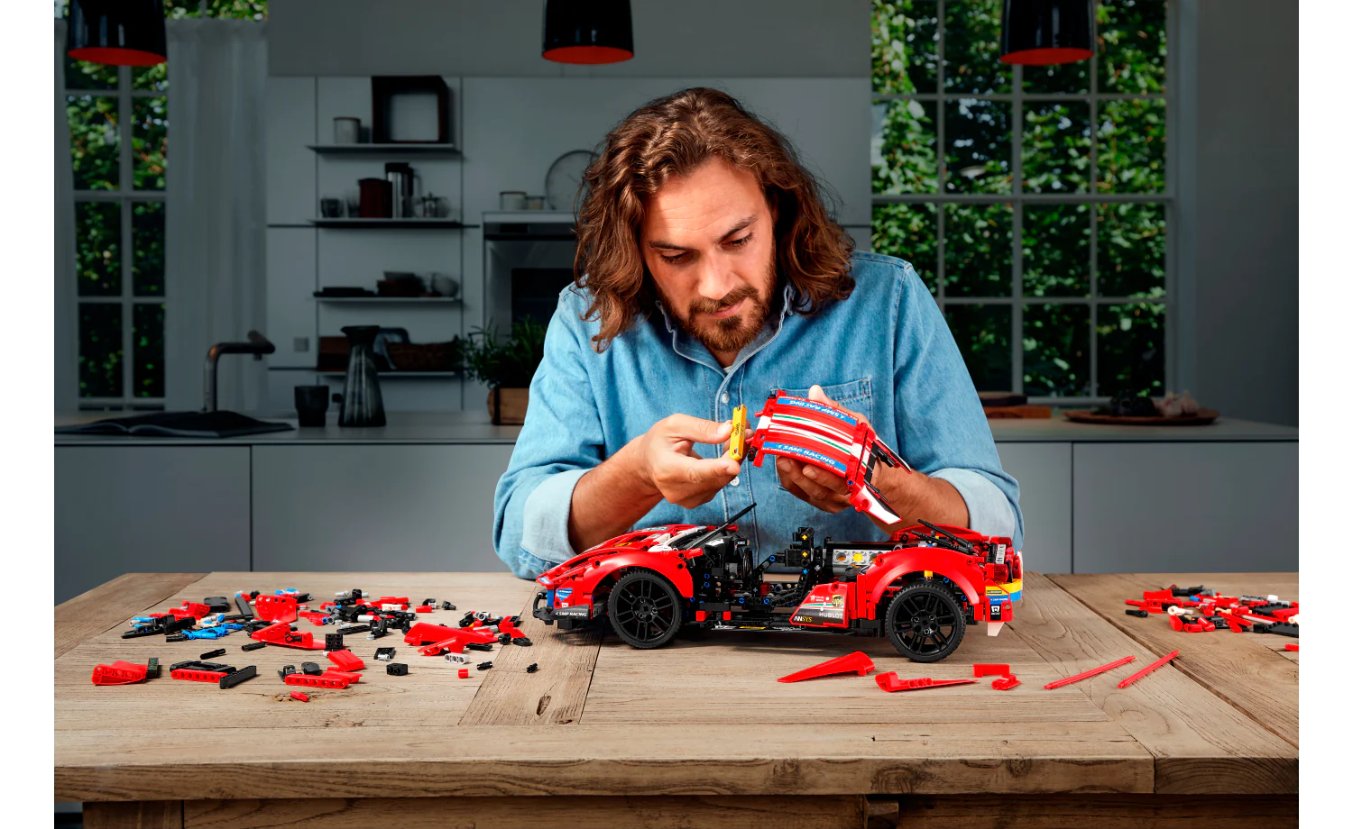 LEGO Technic Ferrari 488 GTE "AF Corse #51"