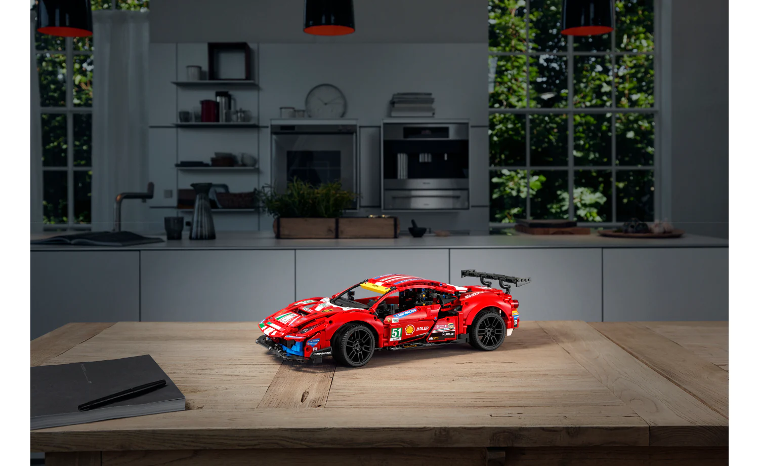 LEGO Technic Ferrari 488 GTE "AF Corse #51"