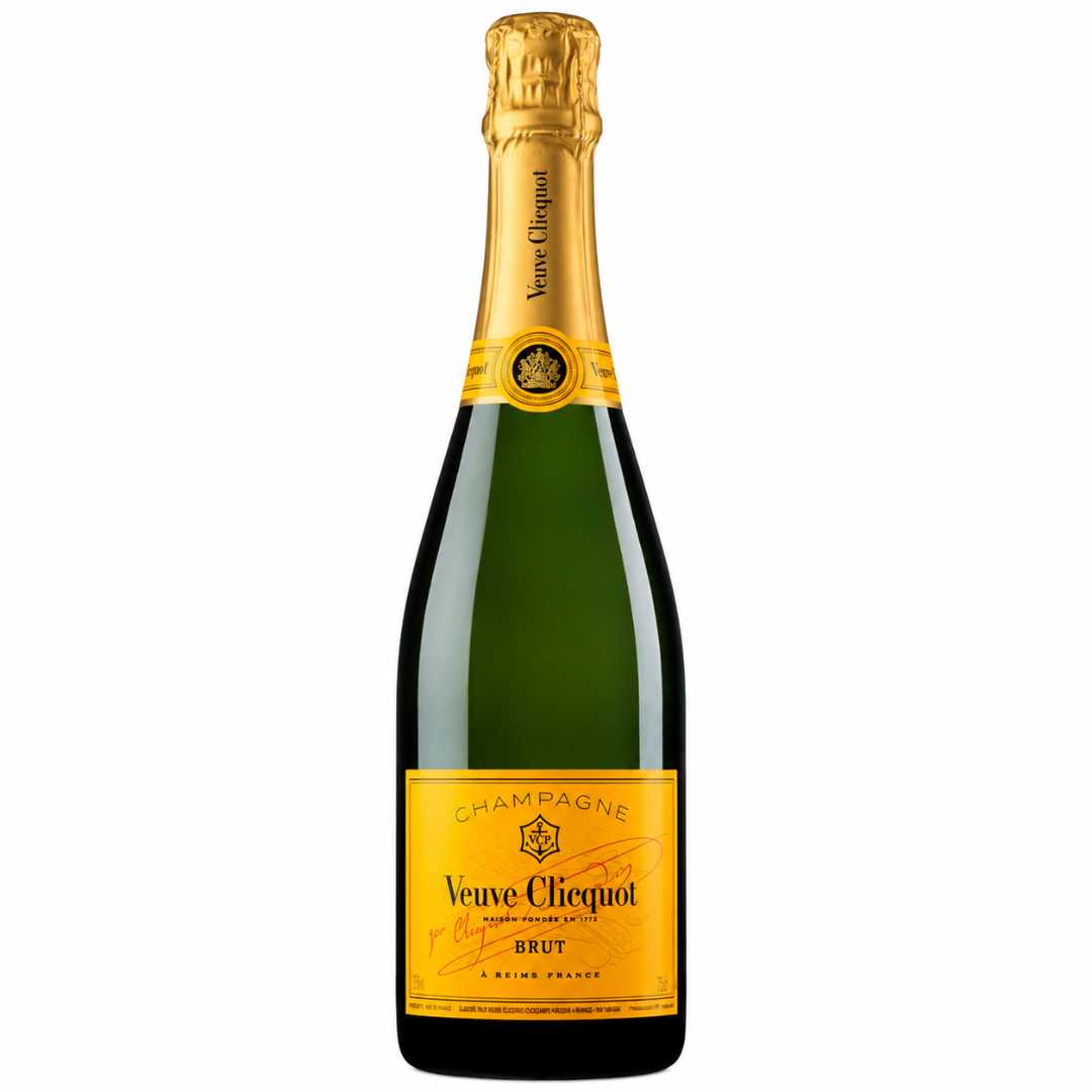 Veuve Clicquot Yellow Label Brut SMEG Gift Pack 1.5L